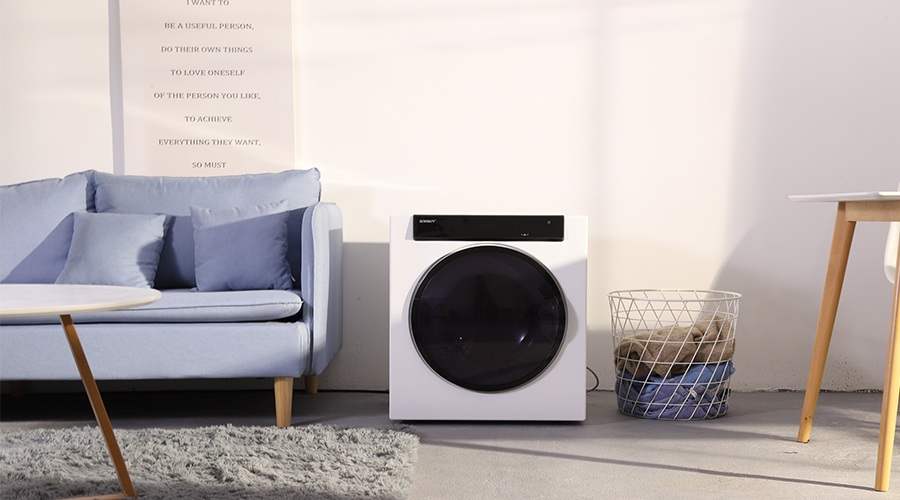 羽絨服，到底該不該用滾筒干衣機(jī)進(jìn)行烘干？